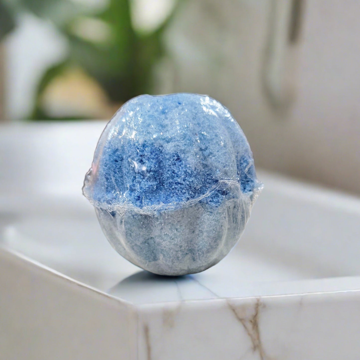 Ocean Breeze Bath Bomb by The Natural Lather